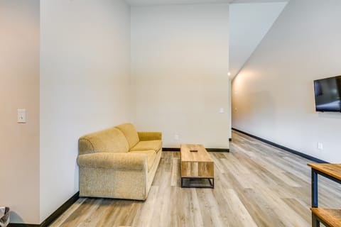 1 Mi to Beach: Peaceful Port Huron Escape Apartment in Port Huron