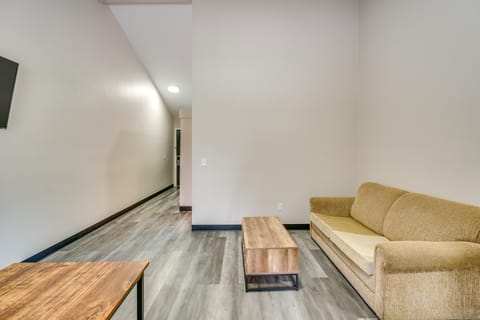 1 Mi to Lake Huron Waterfront: Cozy Studio Apt Apartment in Port Huron