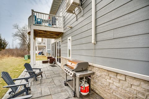 Home Near Road America & Elkhart Lake Apartment in Elkhart Lake