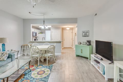 3 Mi to Cherry Grove Beach: Coastal Condo Retreat! Apartment in Little River