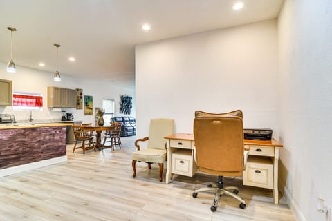 2 Mi to Busch Gardens: Family-Friendly Tampa Home House in Tampa