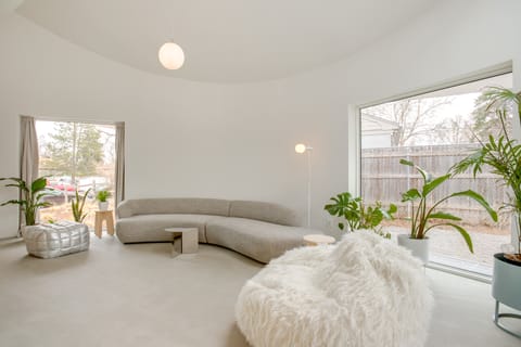 Contemporary, High-End Home in Denver w/ Yard! House in Denver