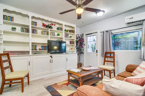 1 Mi to Downtown: Clearwater Apt w/ Private Patio! Apartment in Florida