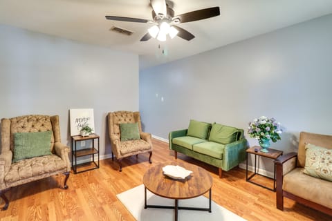 Walk to Dining & Shops: Dtwn Brookhaven Home! House in Mississippi