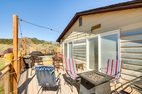 'Will's Place' Utah Family Getaway: Hot Tub & Yard House in Glendale