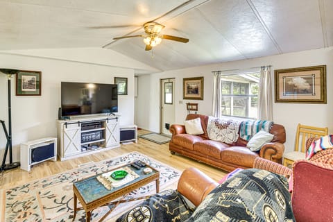 2 Mi to World Equestrian Center: Gem w/ Large Yard House in Ocala