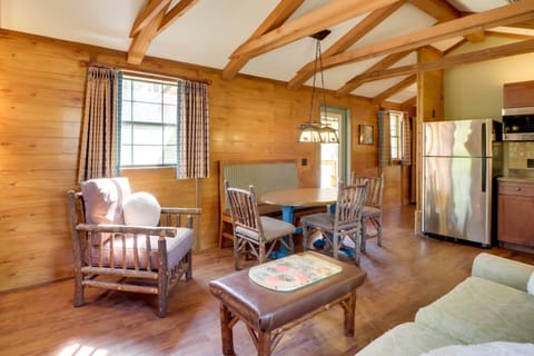 Fire Pit + Lake Access: Cabin Retreat in Heflin House in Alabama