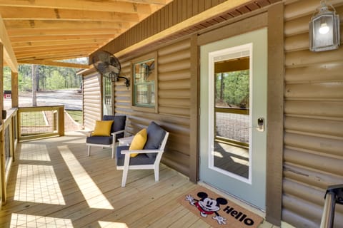 Fire Pit + Lake Access: Cabin Retreat in Heflin House in Alabama