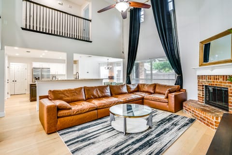 2 Mi to Old Town: Spacious Burleson Vacation Home House in Burleson