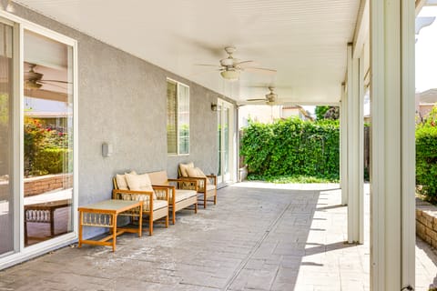 5 Mi to Dtwn Modesto: Family Home w/ Patio! House in Modesto