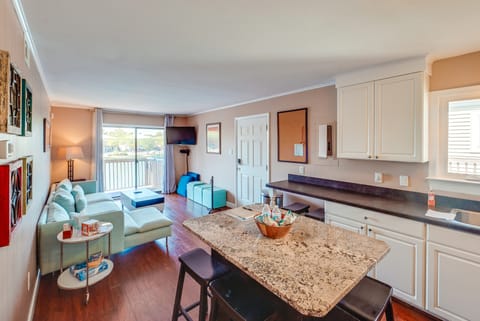 Bay-View Escape w/ Private Balcony in Ocean City Apartment in Ocean City