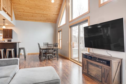 Pet Friendly Lake House: Waterfront w/ Boat Dock House in Wisconsin