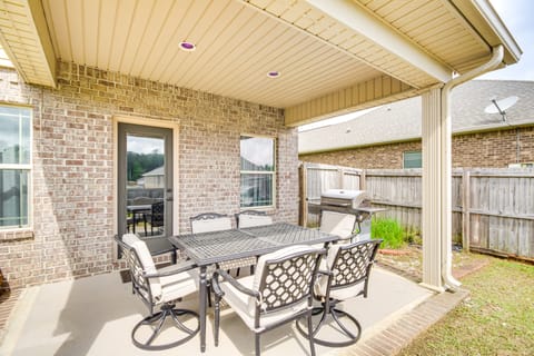 10 Mi to Gulfport Beaches: Family Home w/ Patio House in Harrison County