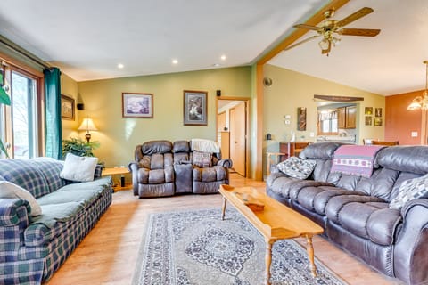 Furnished Deck w/ Forested Views: Manawa Home! House in Wisconsin