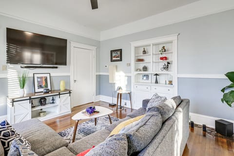 1 Mi to Dtwn: Welcoming Macon Home w/ Yard House in Macon