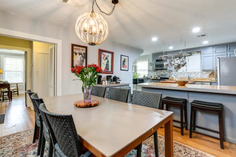 2 Mi to LSU: Mid City Home w/ Yard & Patio! House in Baton Rouge