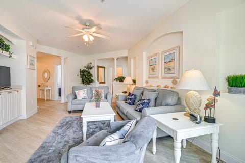 4 Golf Courses On-Site: North Myrtle Beach Villa! Villa in North Myrtle Beach