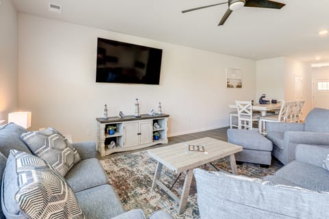 Modern Millville Home: 5 Mi to Beach & Boardwalk! House in Sussex County