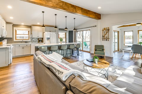 Boat Dock, Hot Tub & Deck: Lakefront Nekoosa Home! House in Wisconsin