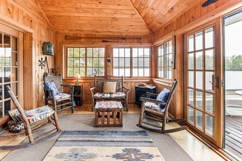 Lakefront Adirondacks Home: Lake George Oasis! House in Huletts Landing