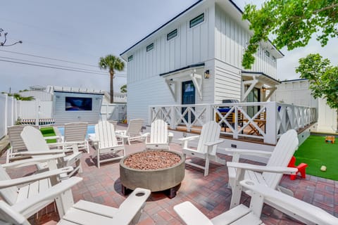 Walk to Laguna Beach: PCB Home w/ Pool Near Gulf! House in Laguna Beach