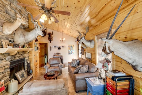 Lakefront Family Cabin w/ Views in Medford House in Wisconsin