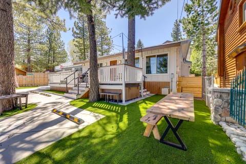 Walk to Big Bear Marina: Modern Home w/ Hot Tub! House in Big Bear