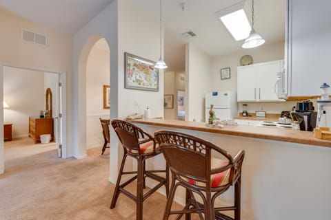 Balcony & Beach Access: Bahama Bay Resort Condo! Apartment in Four Corners