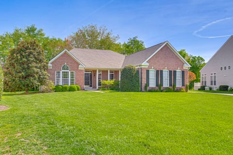 3 Mi to Bethany Beach: Home w/ Pool Access! House in Ocean View