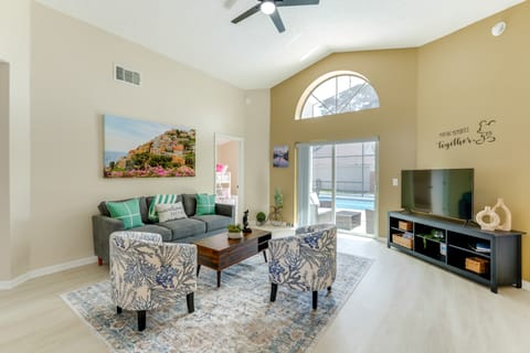 Sunny Skies & Disney Days: Davenport Home w/ Pool! House in Four Corners