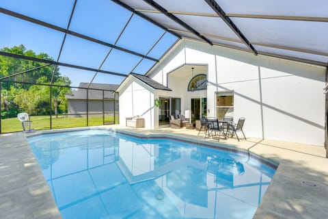 Sunny Skies & Disney Days: Davenport Home w/ Pool! House in Four Corners