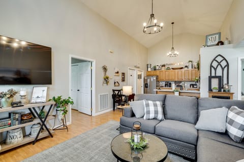 Near Lake Cumberland: Monticello Home w/ Gazebo! House in Lake Cumberland