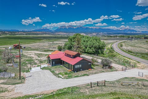 Stunning 14er Views! Private 6-Acre Salida Retreat House in Colorado