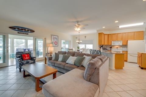 Waterfront Gem w/ Dock: 3 Mi to Fenwick Island Fun House in Sussex County