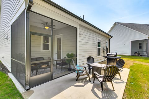 Walk to Boat Ramp: Lake Greenwood Getaway! House in Lake Greenwood