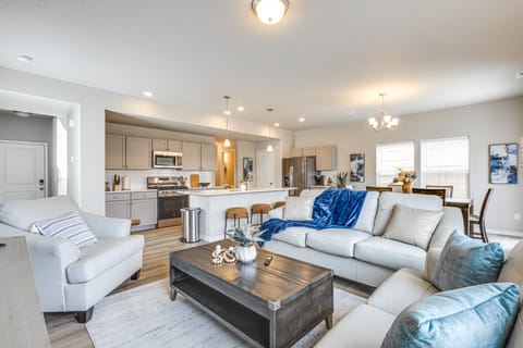 4 Mi to Hospitals: Colorado Springs Retreat! House in Black Forest