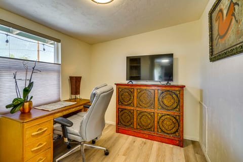 1 Acre, Home Office: Sierra Vista Gem 4 Mi to Dtwn House in Sierra Vista