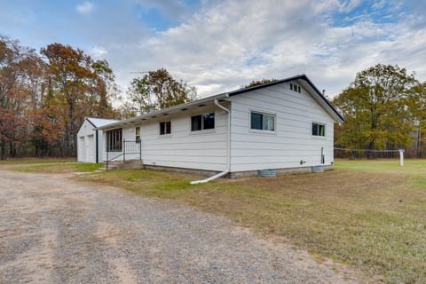 Fisher's Retreat: Hayward Home, Near ATV Trails! House in Wisconsin