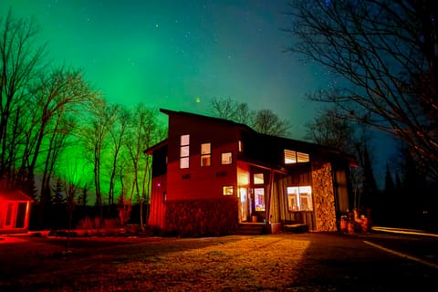 270-Degree Views! Haven on Little Papoose Lake House in Wisconsin