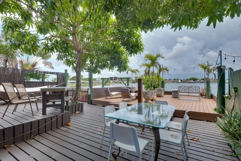 Lakefront Getaway w/ Dock Near Las Olas Beach Apartment in Dania Beach