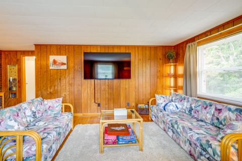 4 Mi to Off-Road Park: Beckley Area Townhome Apartment in West Virginia