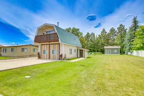 Garden City Home w/ Fire Pit: Walk to Bear Lake! House in Garden City