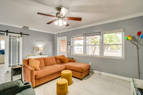 2 Mi to Riverwalk: Gem w/ Private Pool & Yard! House in Bradenton