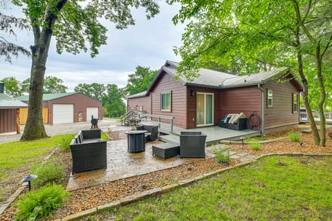 Near Bella Vista Trails & Elk River: Family Home! House in Ozark Mountains