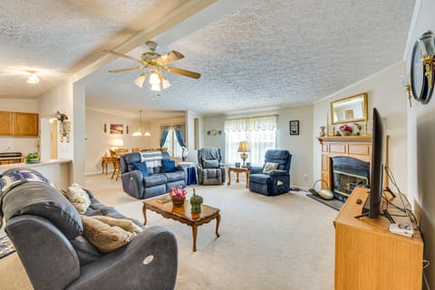 2 Mi to Dtwn: Retreat on 3 Acres in Pelzer! House in South Carolina