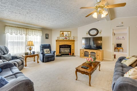 2 Mi to Dtwn: Retreat on 3 Acres in Pelzer! House in South Carolina