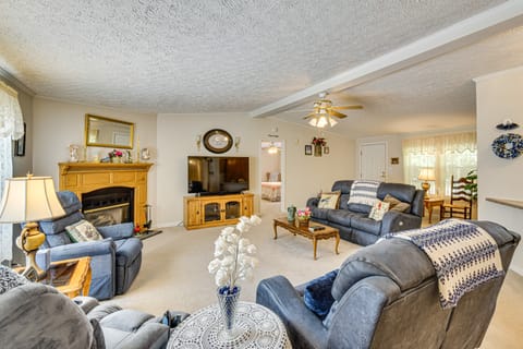 2 Mi to Dtwn: Retreat on 3 Acres in Pelzer! House in South Carolina