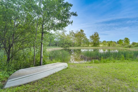 Authentic Log Cabin w/ Private Pond in Glidden House in Wisconsin