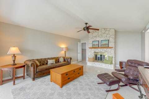 Family Home w/ Stunning Water Views in Tavares! House in Tavares