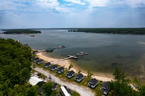 Beach & Dock Access! Cabin 7 on Upper Peninsula House in Michigan